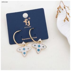 حلق نجوم لون ذهبي و أبيض