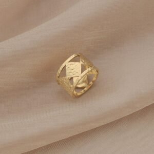 خاتم ذهبي عريض