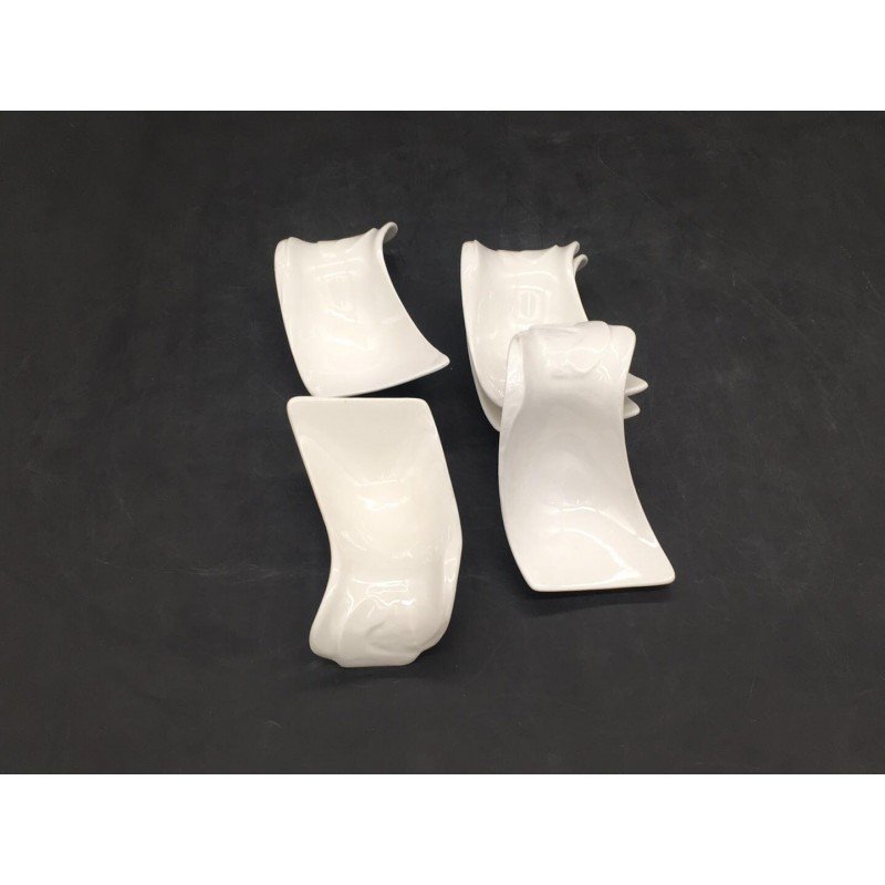 زبدية او سوسرية بورسلان قياس 14*7.5*4 سم