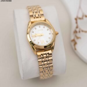 ساعة نسائية دائرية لون ذهبي