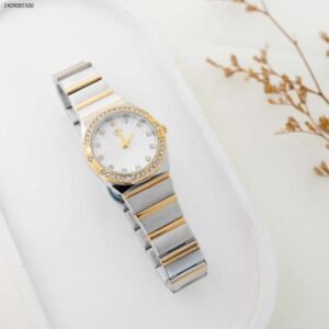 ساعة نسائية دائرية مع زركون - Fj (اللون: ذهبي وفضي)