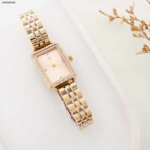 ساعة نسائية مستطيلة مع زركون (اللون: ذهبي)