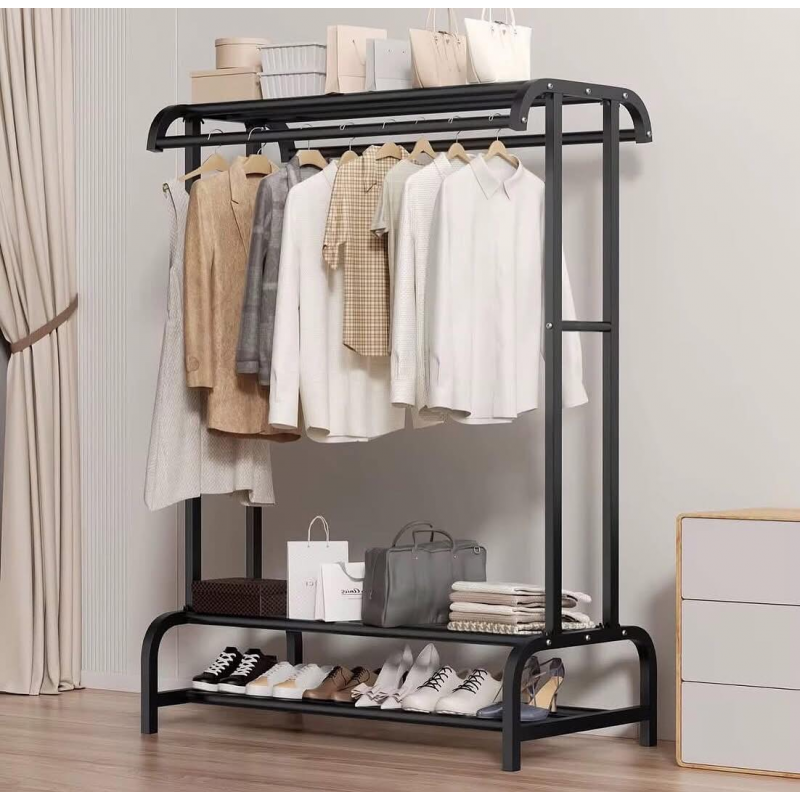 تعليقة ملابس معدن