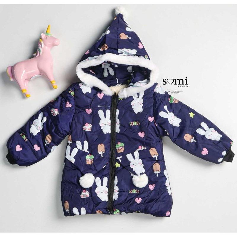 سترة مبطنة فرو للأطفال لون كحلي برسومات أرنب