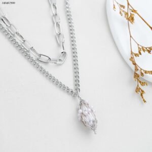 سلسال جنزير طبقتين مع تعليقة لولو لون فضي كفالة سنتين ضد تغير اللون