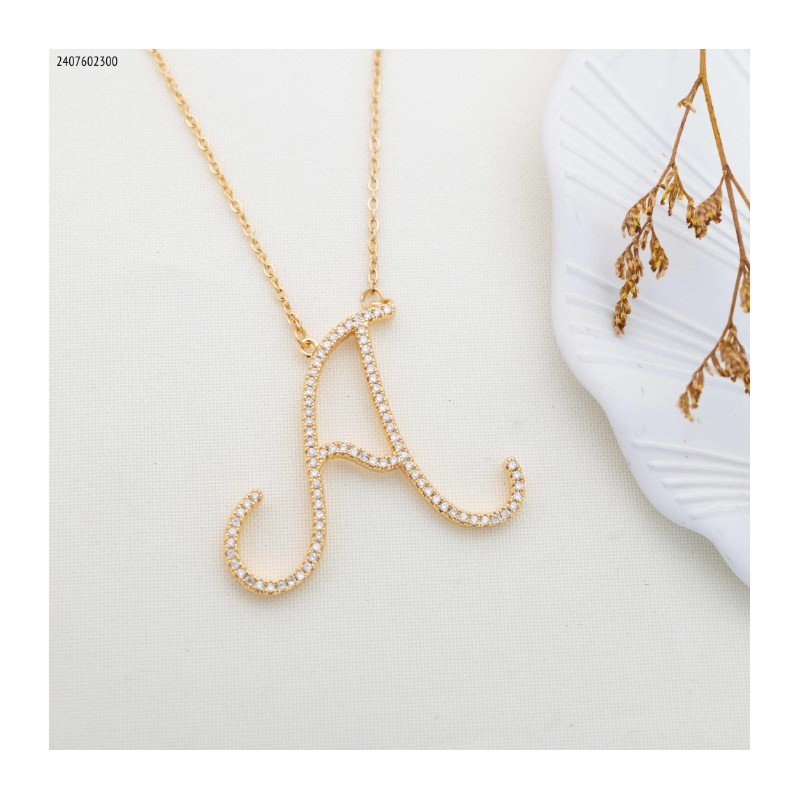سلسال حرف A زركون لون ذهبي