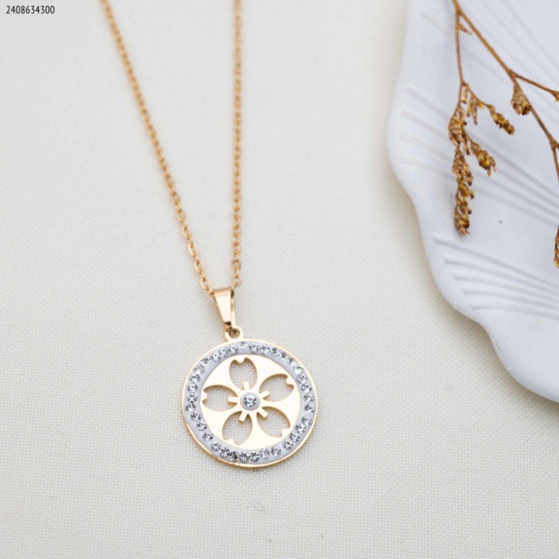 سلسال دائري مع وردة مع زركون لون ذهبي