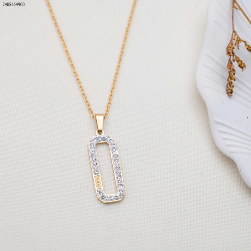 سلسال دبوس مستطيل لون ذهبي