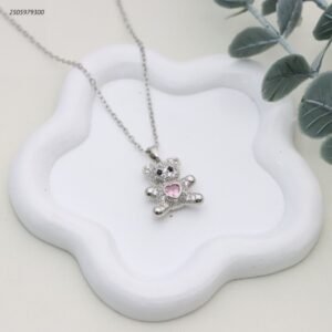 سلسال شكل دبدوب جميل لون فضي