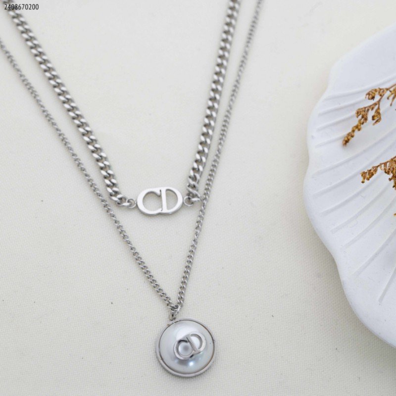 سلسال طبقتين مع تعليقة دائرية لون فضي