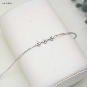 سوار تنس لون فضي