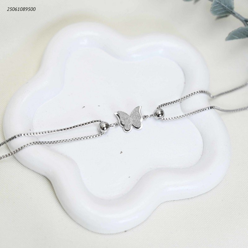 سوار تو لاين مع فراشات لون فضي