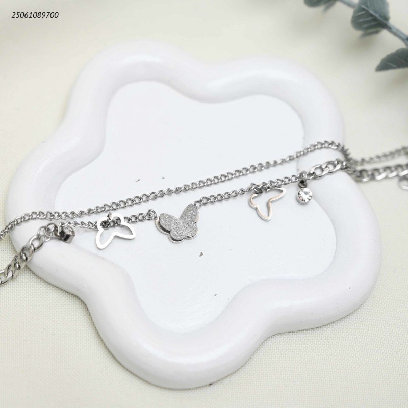 سوار تو لاين مع فراشات لون فضي