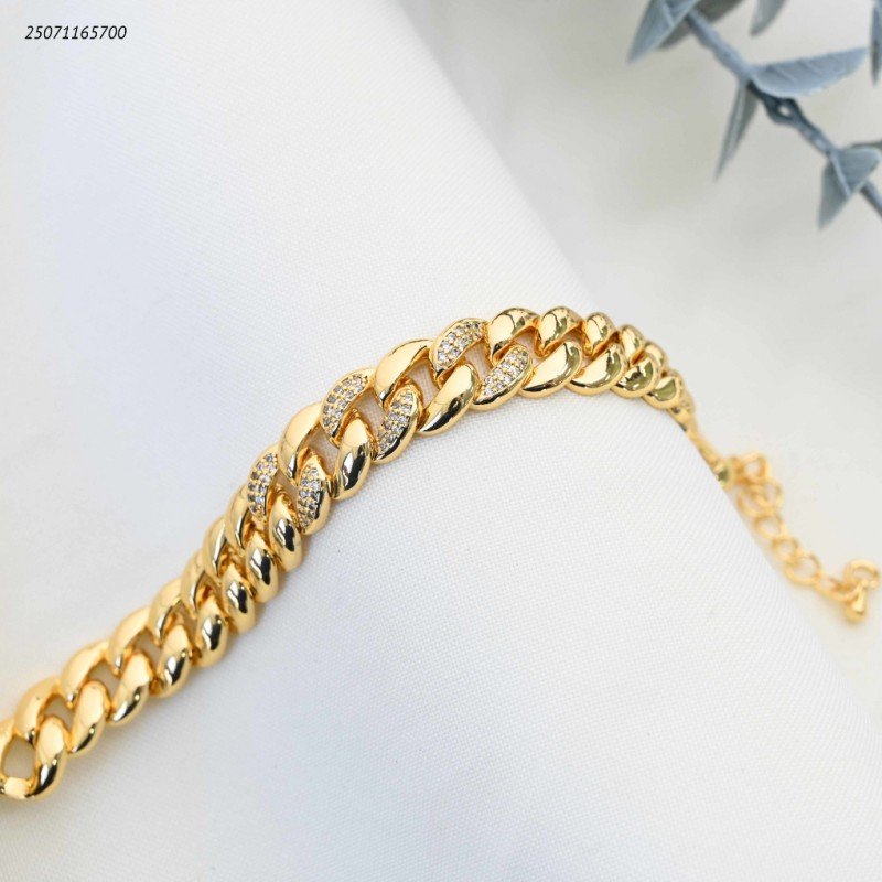 سوار جنزير أنيق مع زركون لون ذهبي