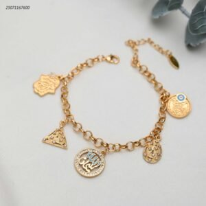 سوار سلسلة مع تعليقات بنقش عربي لون ذهبي