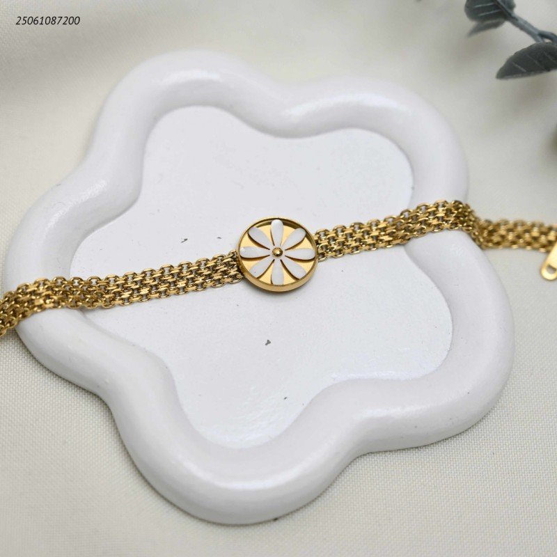 سوار سلسلة مع وردة اقحوان لون ذهبي