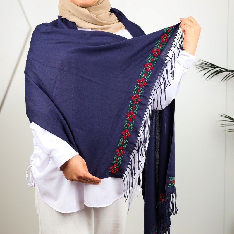 شال كتف لون كحلي تطريز أحمر وأخضر