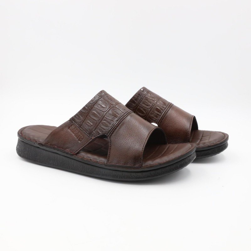 شبشب جلد طبيعي من SABATO للرجال لون بني محروق