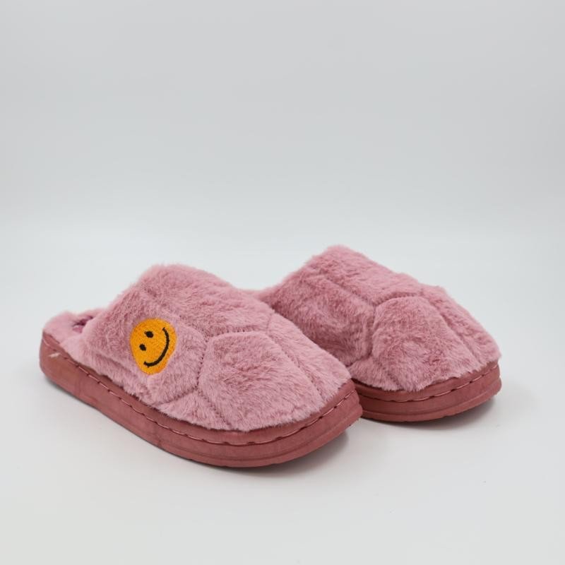 شبشب شتوي فرو للنساء لون بنفسجي