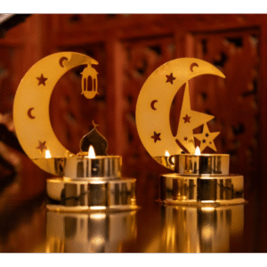 زينة رمضان بتصميم هلال رمضان لون ذهبي