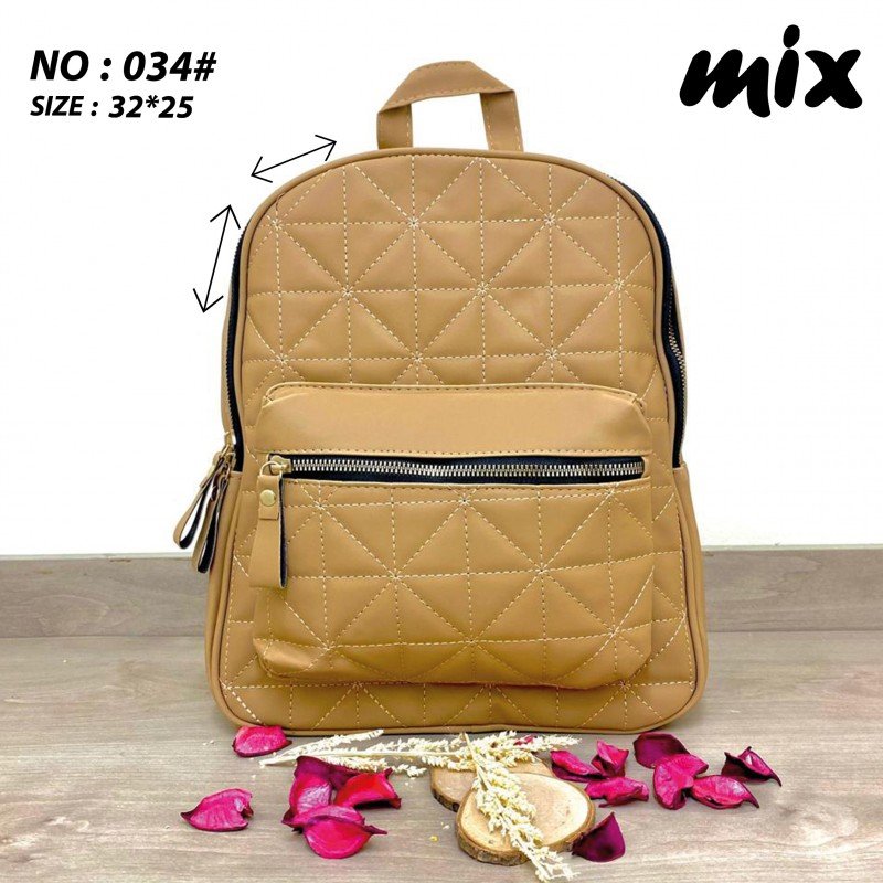 شنطة ظهر جلد للنساء