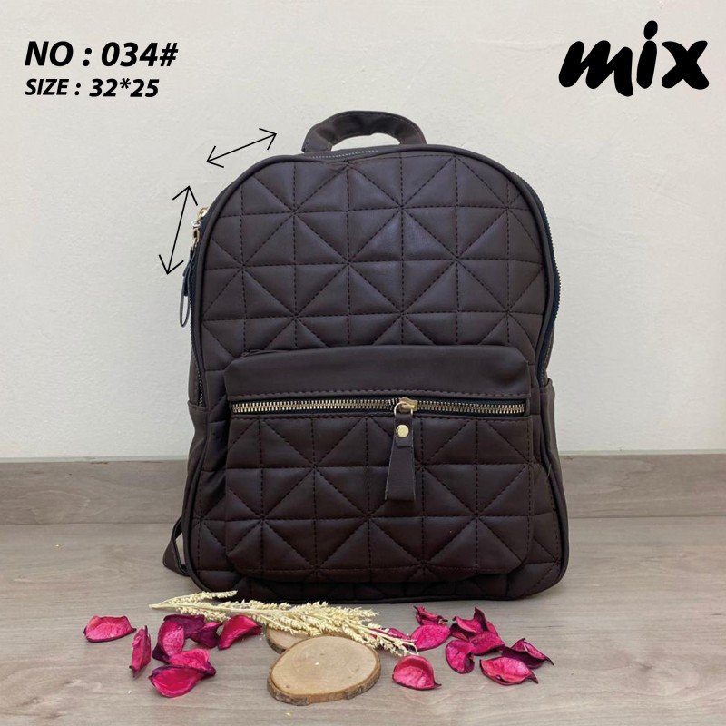 شنطة ظهر جلد للنساء