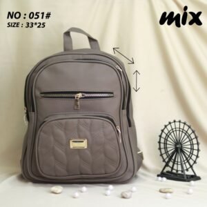 شنطة ظهر جلد للنساء