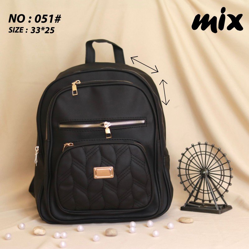 شنطة ظهر جلد للنساء