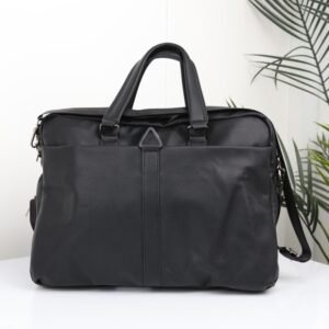 شنطة لابتوب لون أسود