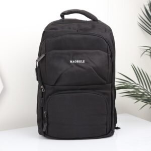 شنطة مدرسية لون أسود