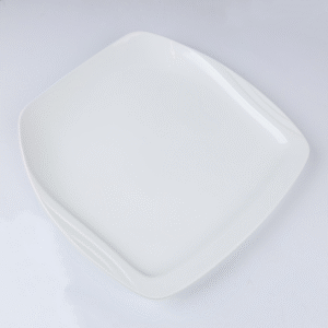 صحن بورسلان بتصميم شبه مربع حجم 35×35 سم لون أبيض