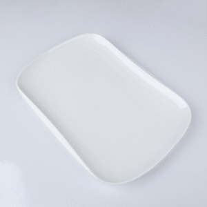 صحن بورسلان بتصميم شبه مستطيل حجم 30.5×21.5 سم لون أبيض