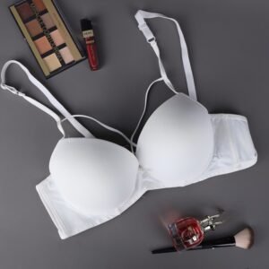 صدرية مبطنة للنساء لون أبيض