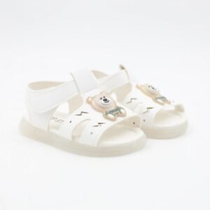 صندل أطفال بتصميم دبدوب لون ابيض