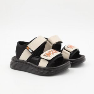 صندل اطفال ولادي مع لاصق لون اسود وبيج