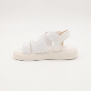 صندل بناتي لون ابيض