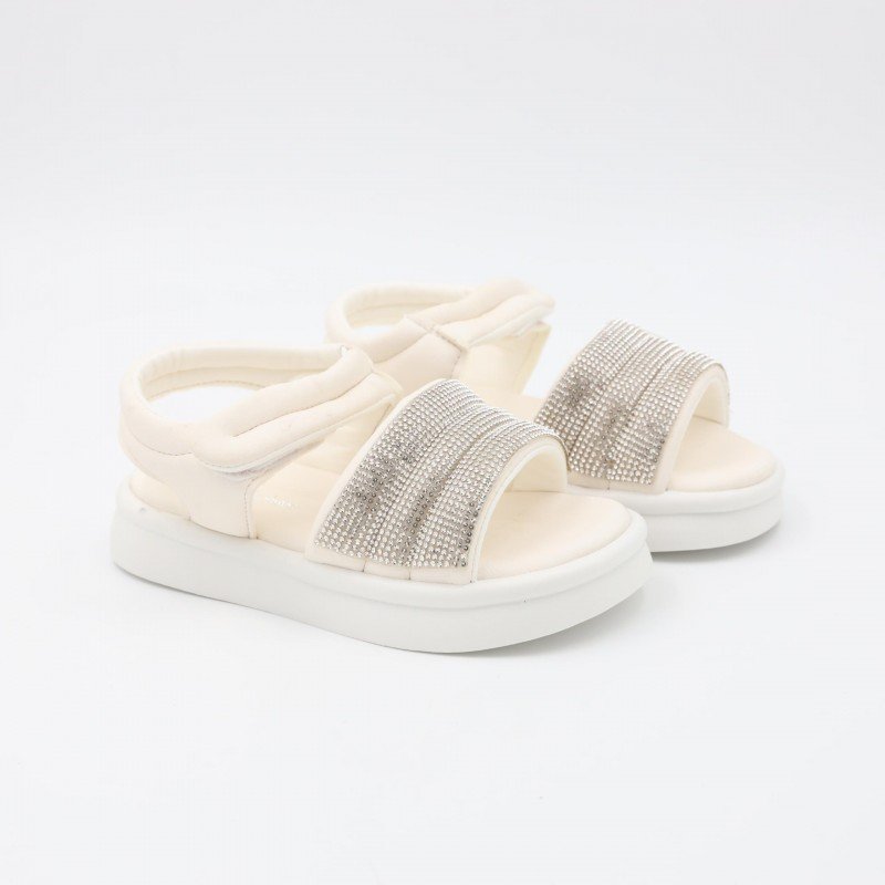 صندل بناتي لون ابيض مع سترس فضي