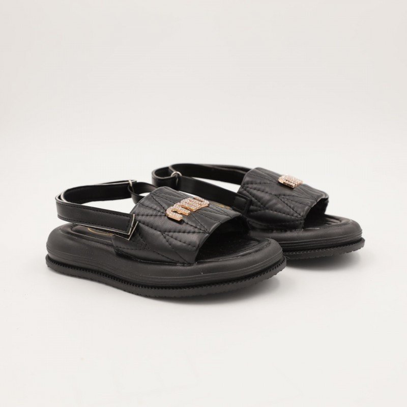 صندل بناتي لون اسود