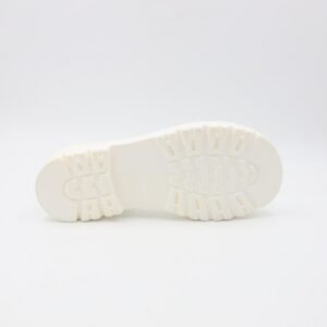 صندل ستاتي لون أبيض