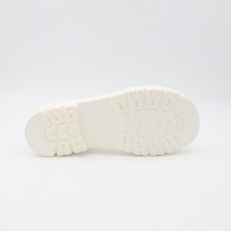 صندل ستاتي لون أبيض