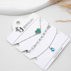 طقم 3 أساور فضي بتصميم قلب أخضر بأشكال مختلفة