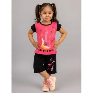 طقم أطفال قطعتين شورت + تيشيريت
