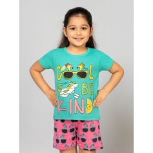 طقم أطفال قطعتين شورت + تيشيريت