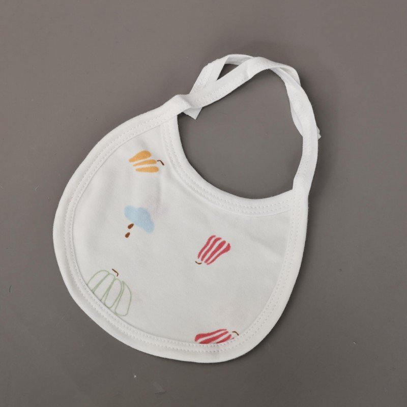 طقم حديثي الولادة 5 قطع لون أبيض