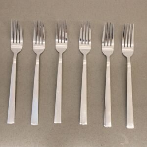 طقم شوك ستانلس ستيل18/10 حجم كبير لون فضي 6 قطع