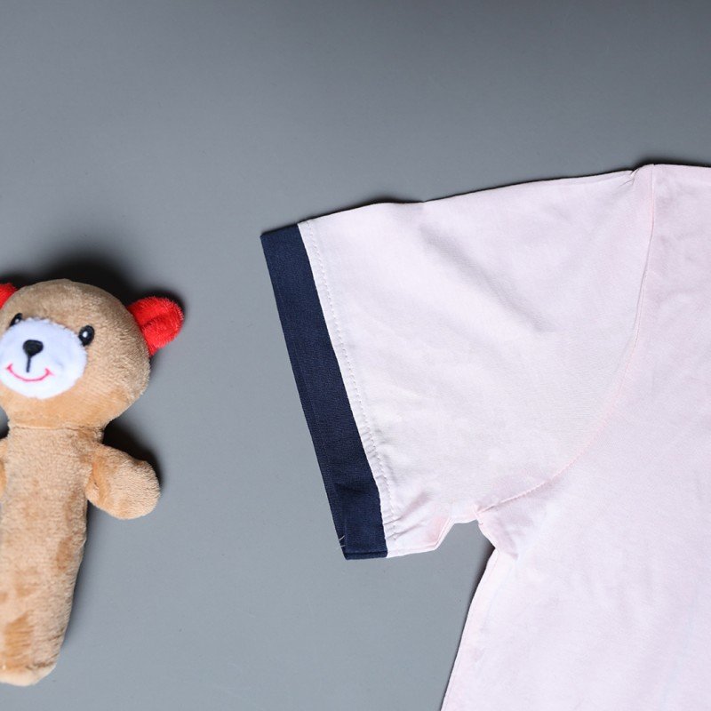 طقم قطعتين تيشيرت وشورت للأطفال لون زهري بارد وكحلي