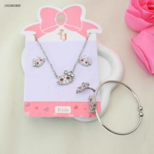 طقم للأطفال سوار+ سلسال+ حلق+ وخاتم بتصميم هالو كيتي مرصع لون فضي