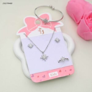 طقم للأطفال سوار+ سلسال+ خاتم, وحلق بتصميم نجمة مرصعة لون فضي