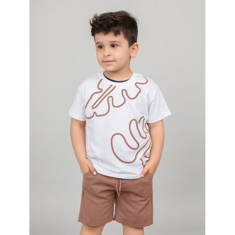 طقم ولادي قطعتين شورت وتيشيريت لون بني