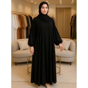 عباية لون أسود أكمام زمم